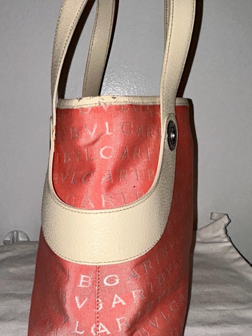 BVLGARI
Logo Mania Tote Bag Canvas Pink
Silver Hardware. COA included - Picture 4 of 8